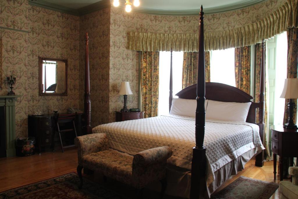 Fairholm Boutique Inns Charlottetown Rom bilde